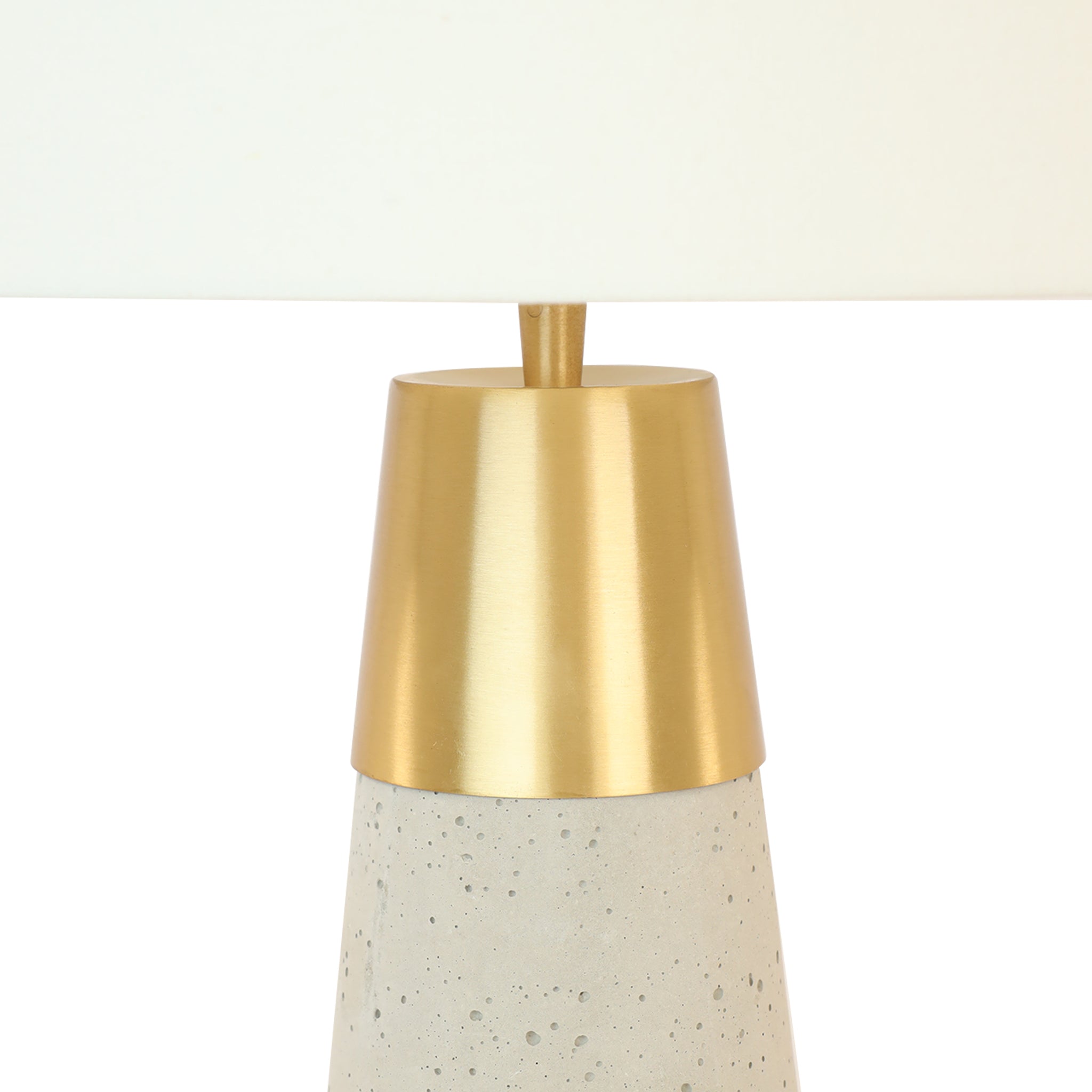 Urva Table Lamp