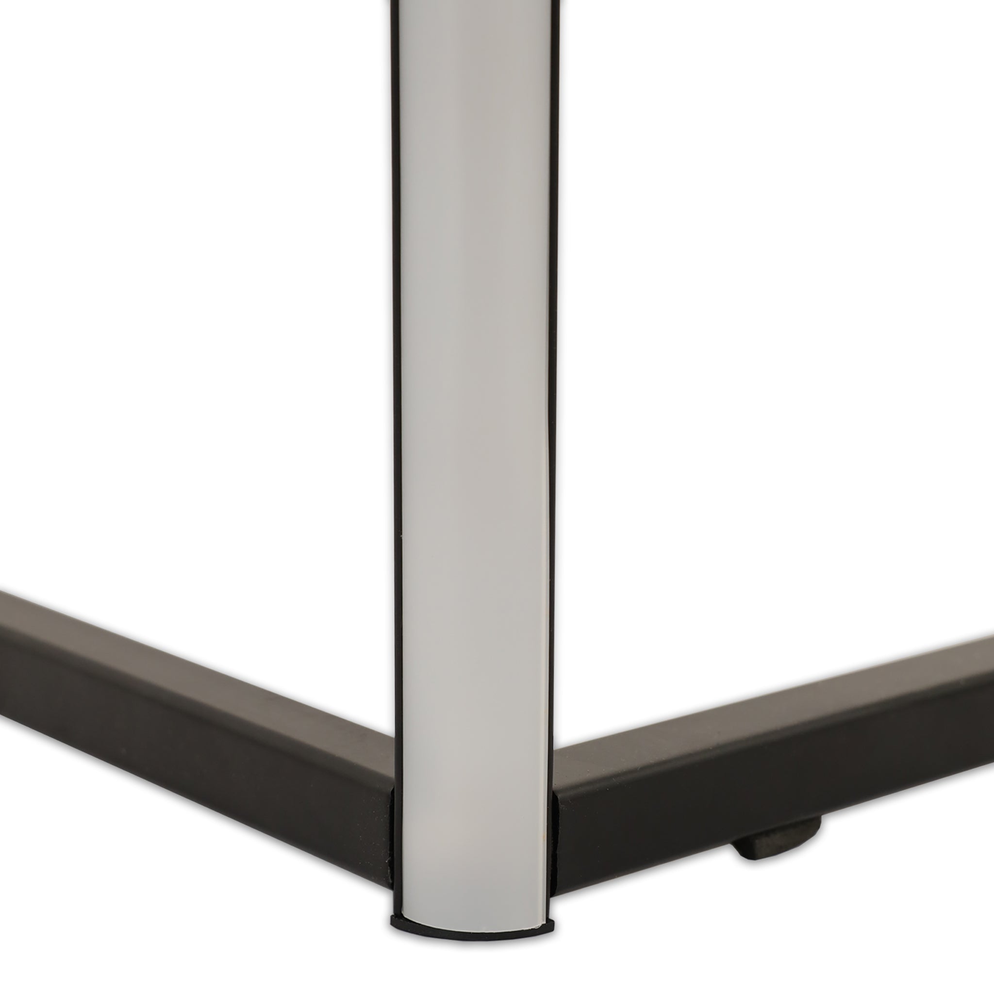 Avvve Floor Lamp